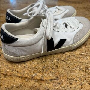 Veja Volley OT Sneakers - Women’s Size 8